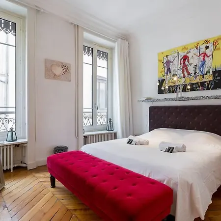 The Bright Jacobin Apartment Lyon